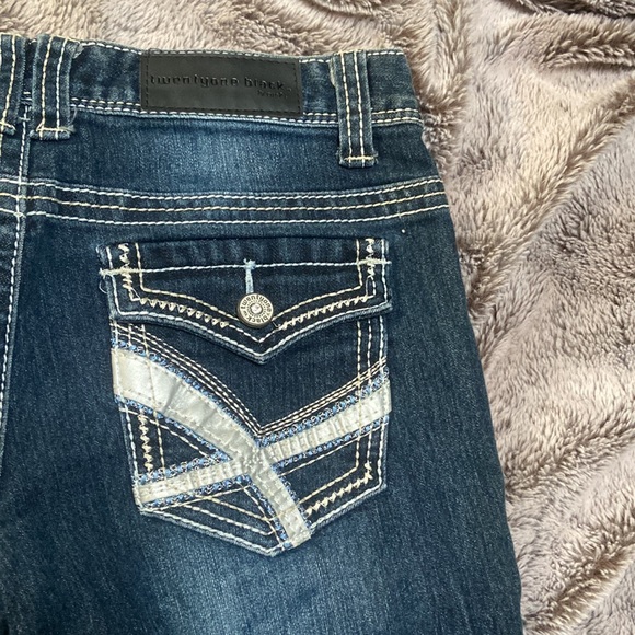 Bootcut Jeans - Picture 3 of 9